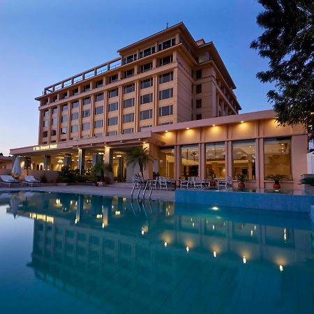 The Everest Hotel Kathmandu Exterior photo